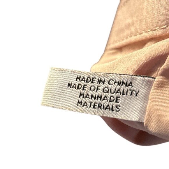 Nine West Large Blush Handbag. - Picture 10 of 10